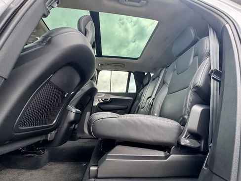 Used 2022 Volvo XC90 T6 Inscription w/ Advanced Package AWD/4WD image 16