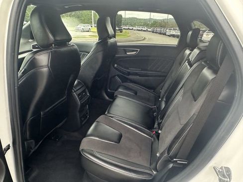 Used 2022 Ford Edge ST w/ Equipment Group 401A image 20