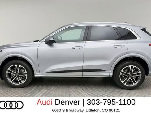 Used 2025 Audi Q5 Premium w/ Convenience Package AWD/4WD image 5