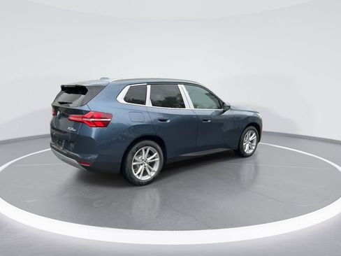 Used 2025 BMW X3 xDrive30i w/ Premium Package image 8