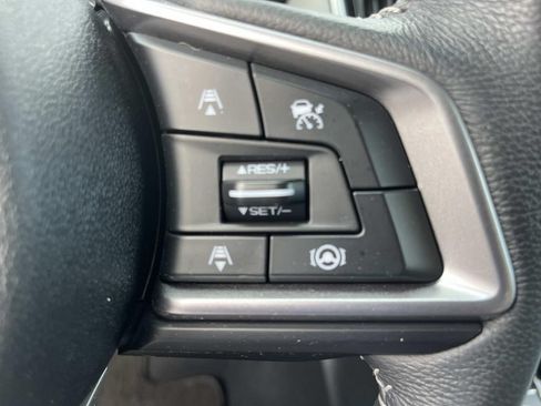Used 2022 Subaru Outback Premium AWD/4WD image 31