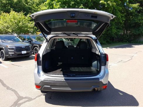 Used 2023 Subaru Forester Premium AWD/4WD image 32