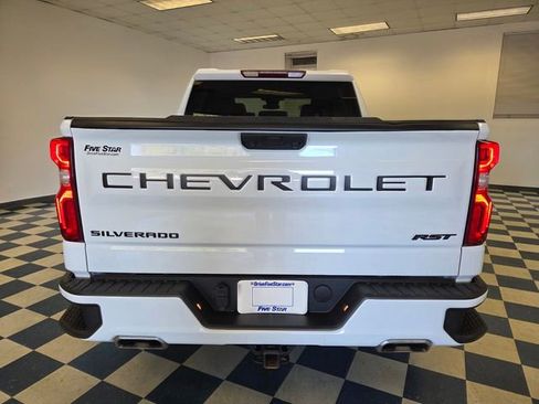 Used 2023 Chevrolet Silverado 1500 RST image 7