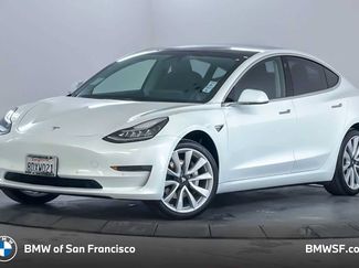 Used 2018 Tesla Model 3 RWD video 1