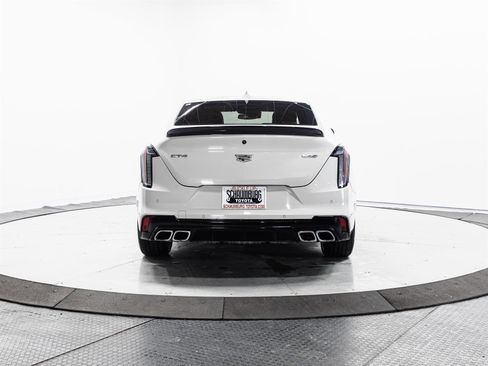 Used 2022 Cadillac CT4 V w/ LPO, ONYX Package image 9