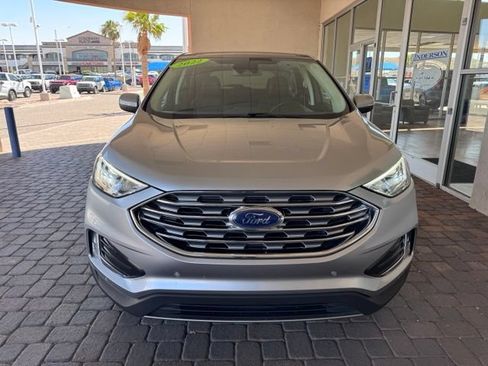 Certified 2022 Ford Edge Titanium AWD/4WD image 8