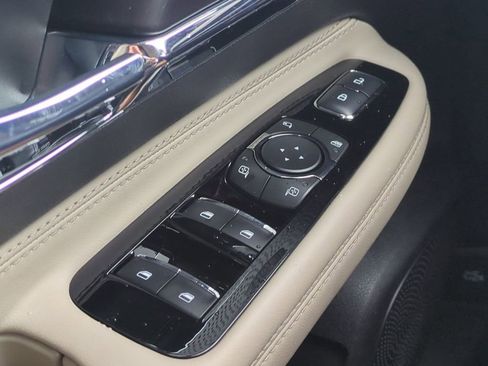 New 2026 Lincoln Corsair Premiere image 23