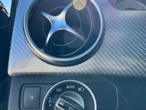 Used 2014 Mercedes-Benz GLK 350 4MATIC image 10