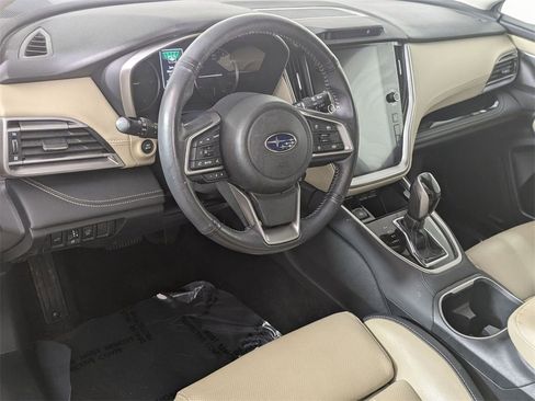 Used 2023 Subaru Outback Limited image 11