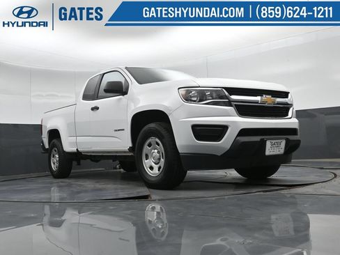 Used 2018 Chevrolet Colorado W/T w/ WT Convenience Package RWD image 33