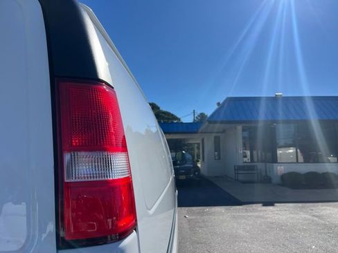 Used 2022 Chevrolet Express 2500 w/ Driver Convenience Package image 11