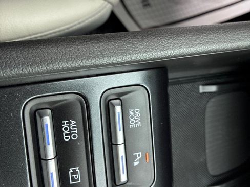 Used 2024 Hyundai Sonata Limited FWD image 24