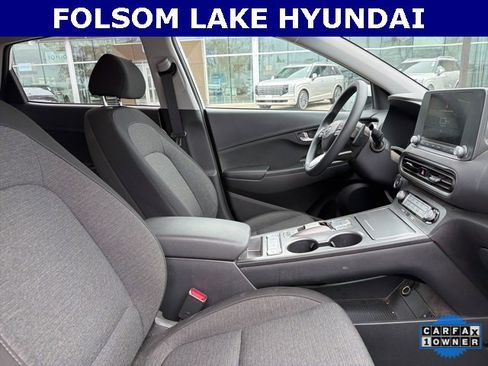 Certified 2023 Hyundai Kona SE image 11