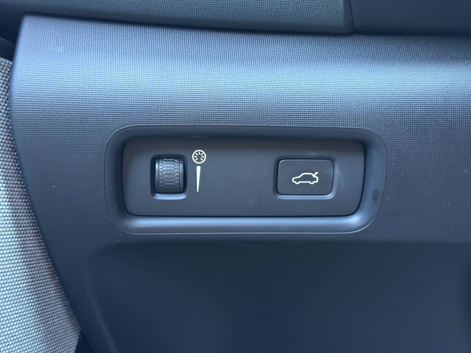 Used 2021 Polestar Polestar 2 AWD/4WD image 18