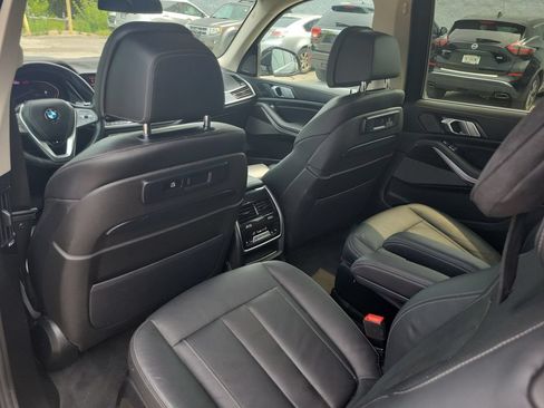 Used 2020 BMW X7 xDrive40i w/ Premium Package AWD/4WD image 17