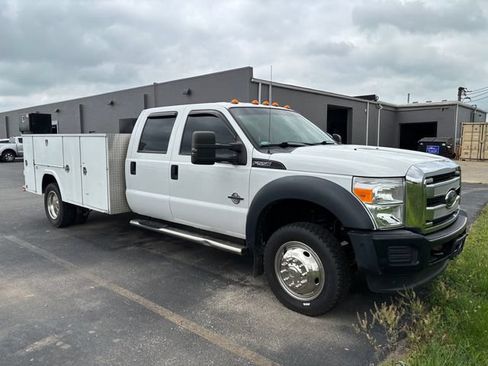 Used 2015 Ford F550 4x4 Crew Cab Super Duty image 12