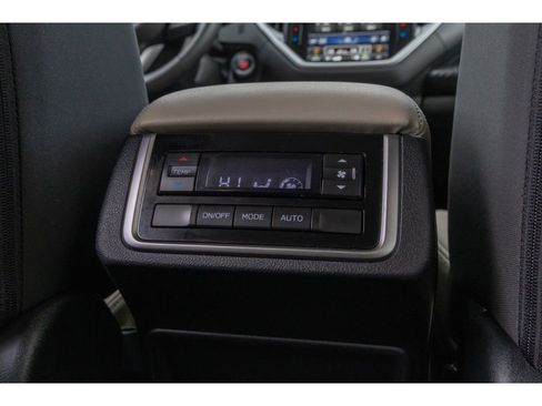 Certified 2025 Subaru Ascent Premium w/ Premium Package image 14