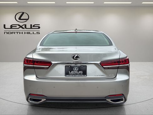 Used 2019 Lexus LS 500 AWD w/ Interior Upgrade Package image 7