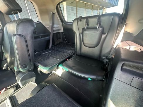 Used 2013 Toyota Highlander Limited image 16