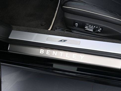 Certified 2023 Bentley Continental GT V8 image 16