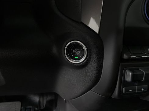 New 2025 Chevrolet Silverado 1500 W/T w/ WT Value Package image 71