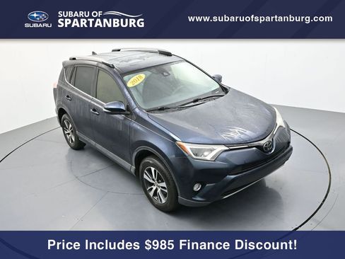 Used 2018 Toyota RAV4 XLE image 16