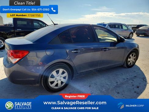 Used 2014 Chevrolet Cruze LS image 4