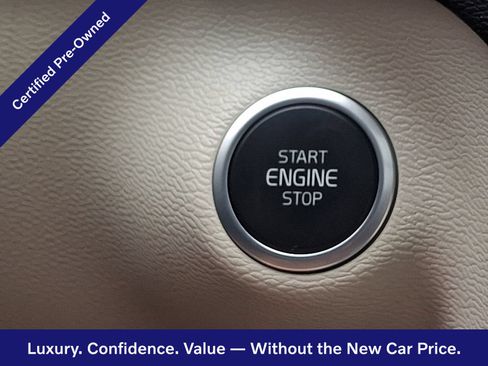 Certified 2023 Volvo XC40 B5 Plus w/ Climate Package AWD/4WD image 23