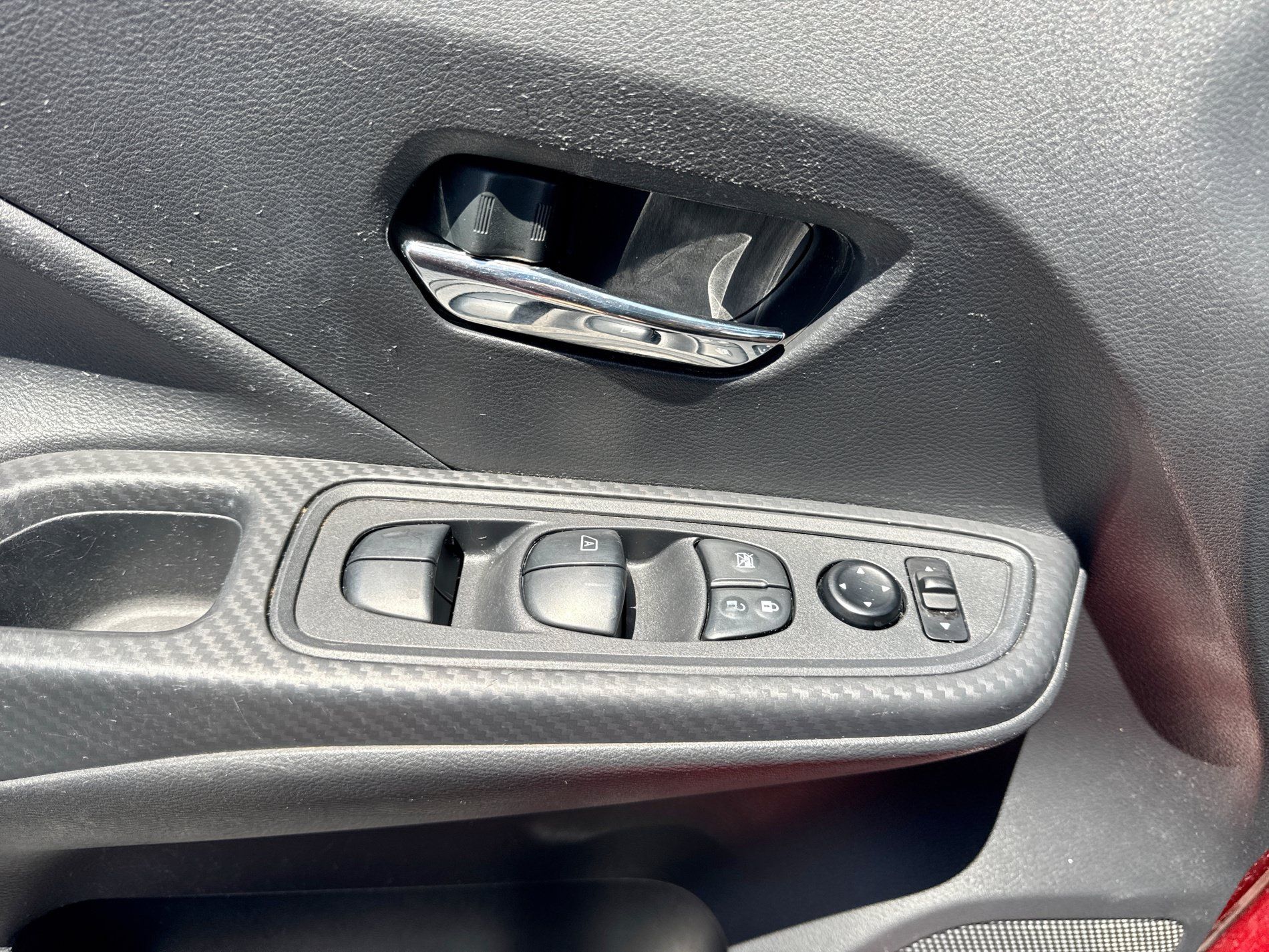 Used 2024 Nissan Versa SV w/ Trunk Package FWD image 22
