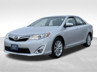 Used 2014 Toyota Camry XLE video 2