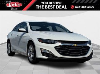 Used 2022 Chevrolet Malibu LT image 1