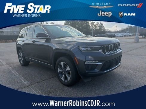 Used 2022 Jeep Grand Cherokee Limited 4xe image 1