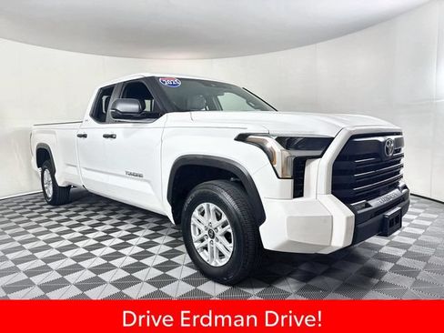 Certified 2025 Toyota Tundra SR5 w/ SR5 Convenience Package AWD/4WD image 1