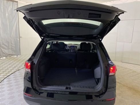 Used 2024 Chevrolet Equinox LS w/ Midnight Edition image 30