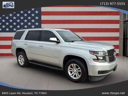 Used 2018 Chevrolet Tahoe LS RWD image 2