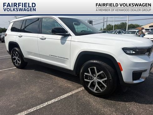 Used 2024 Jeep Grand Cherokee L Limited AWD/4WD image 1