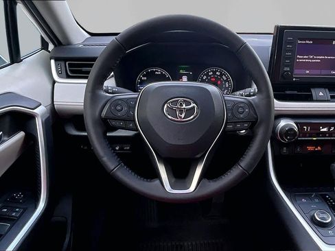 Certified 2022 Toyota RAV4 XLE w/ Convenience Package AWD/4WD image 6