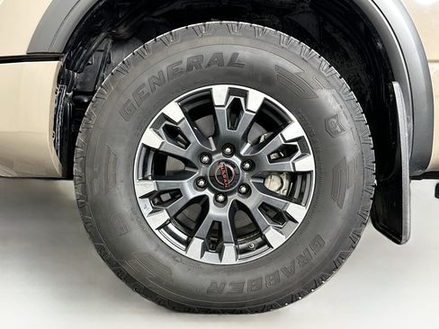 Used 2023 Nissan Titan PRO-4X w/ Off Road Protection Package image 11
