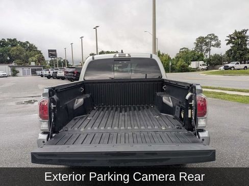 Used 2023 Toyota Tacoma TRD Sport w/ Technology Package AWD/4WD image 13