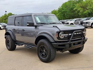 Used 2022 Ford Bronco Wildtrak video 3