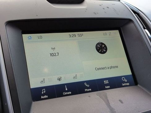 Used 2020 Ford Edge SEL w/ Cold Weather Package image 22