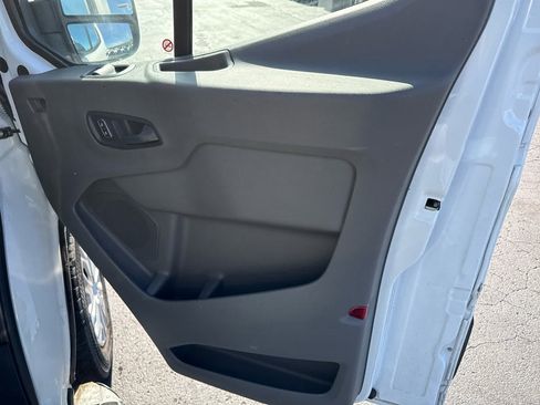 Used 2024 Ford Transit 250 Low Roof w/ Exterior Upgrade Package image 24