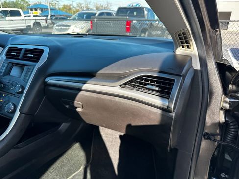 Used 2016 Ford Fusion S w/ Equipment Group 101A image 34