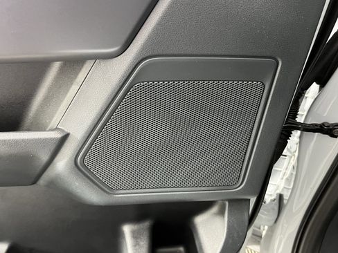 Used 2025 Ford F150 XLT w/ Equipment Group 302A MID image 18