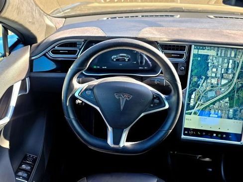 Used 2015 Tesla Model S 85D image 13