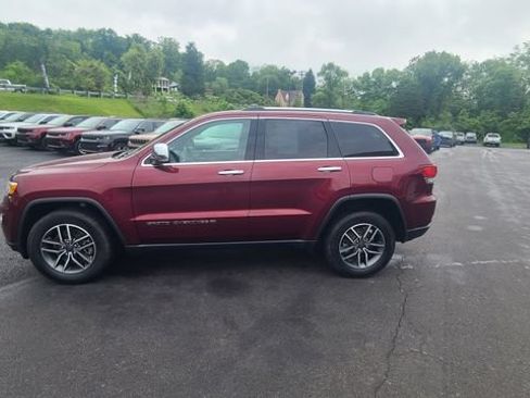 Used 2022 Jeep Grand Cherokee Limited w/ Trailer Tow Group IV AWD/4WD image 2
