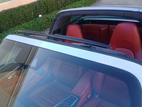 Used 2018 Porsche 911 Targa 4S image 31