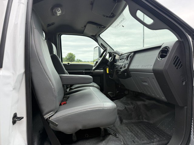 Used 2019 Ford F650 2WD Regular Cab Super Duty image 9