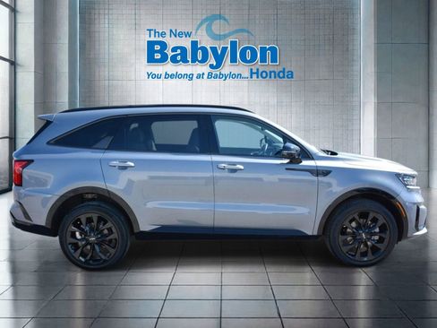 Used 2023 Kia Sorento SX AWD/4WD image 5