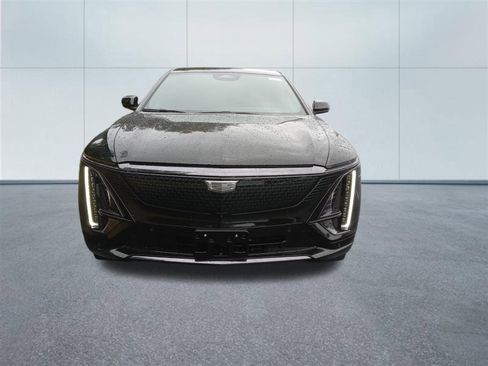 New 2025 Cadillac Lyriq Sport image 5
